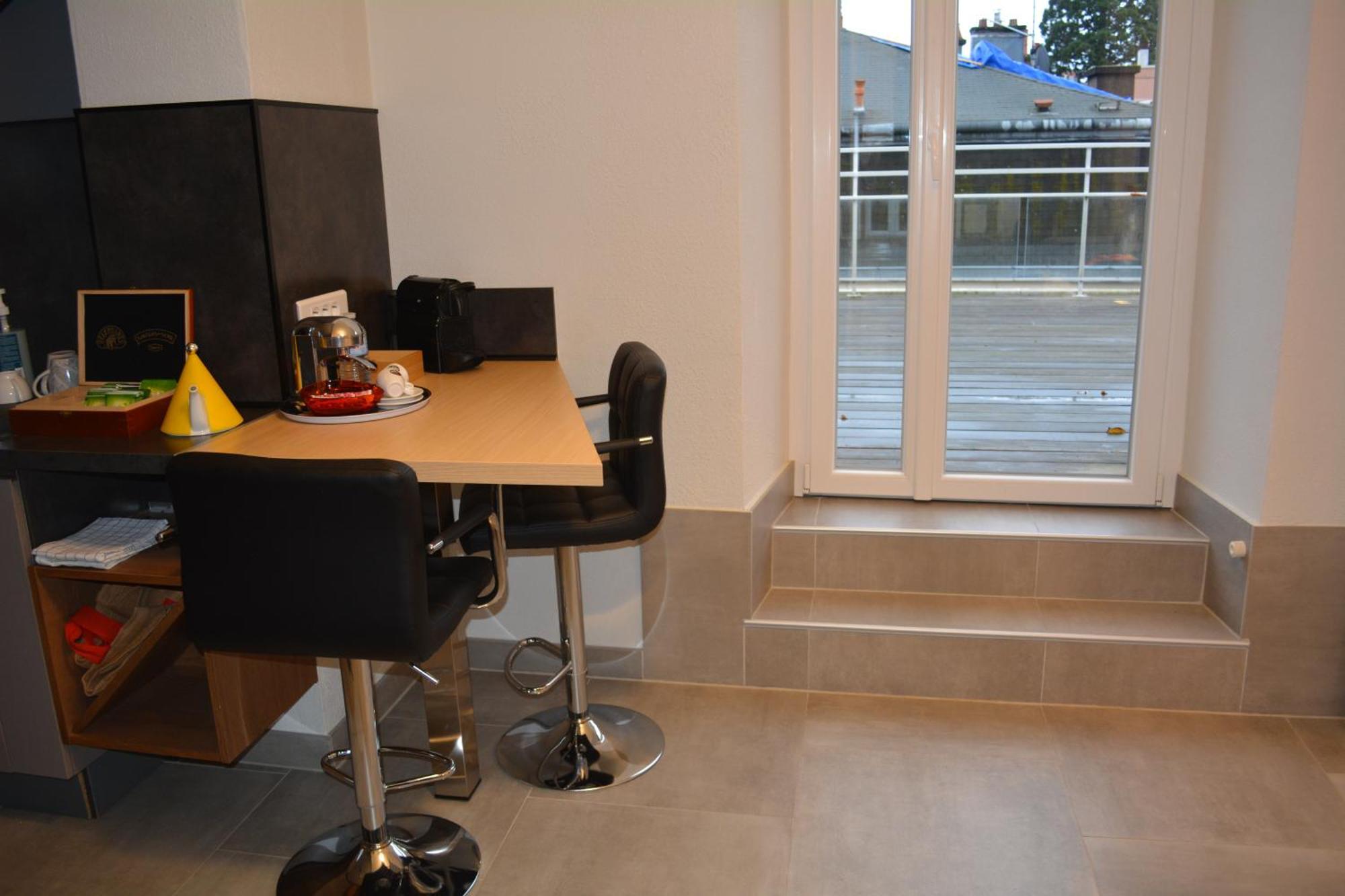 Appartement-Terrasse Parking Prive Meuble De Tourisme 4 Etoiles Belfort Bagian luar foto
