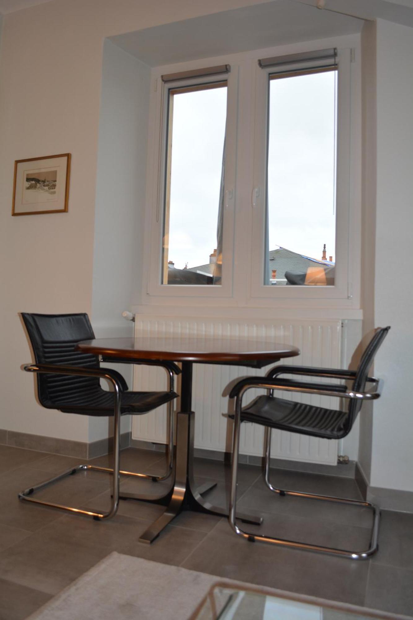 Appartement-Terrasse Parking Prive Meuble De Tourisme 4 Etoiles Belfort Bagian luar foto